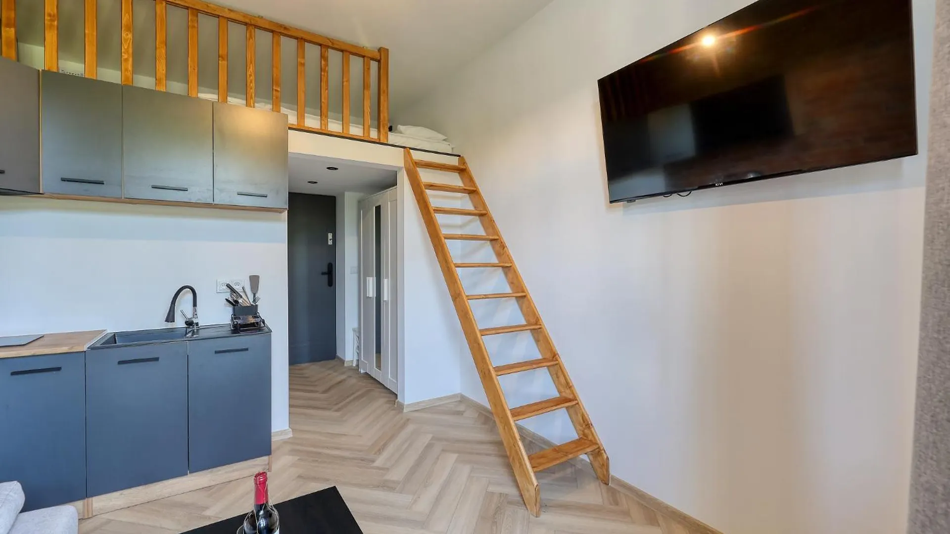 Industrial Apartment Warschau Polen