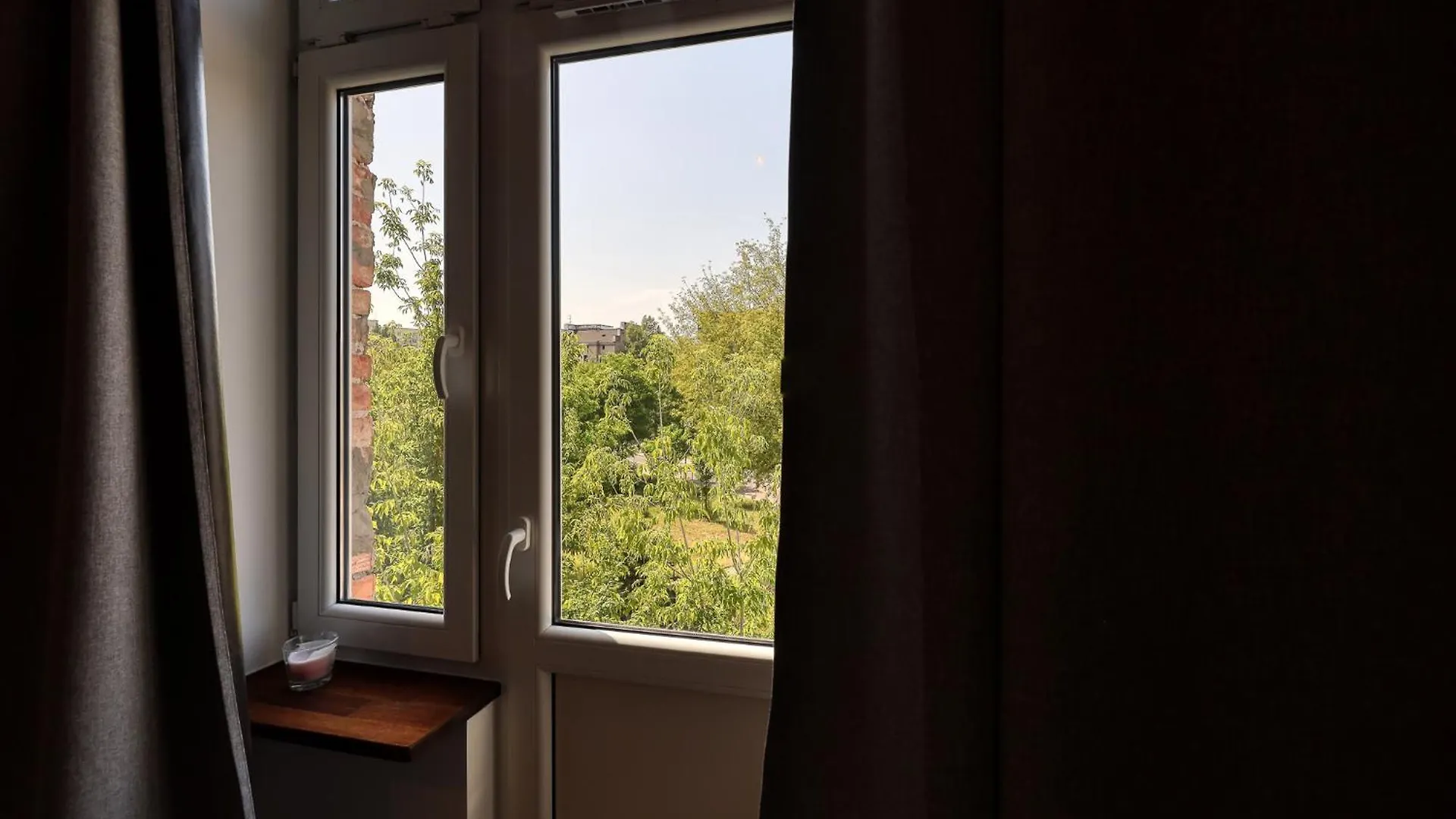 Industrial Apartment Warschau