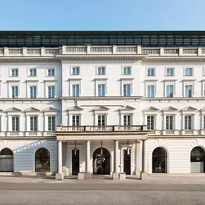 5* Hotel Raffles Europejski